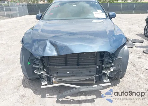 2020 Volvo Xc60 T5 Inscription from USA, damaged, VIN YV4102DL1L1477942